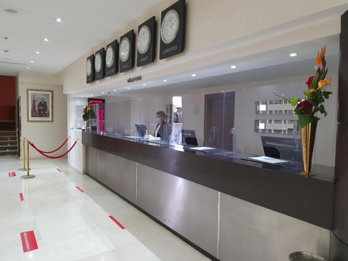 Hotel Borj Rabat - A Member Of Barcelo Hotel Group Exterior foto Reception desk at the hotel