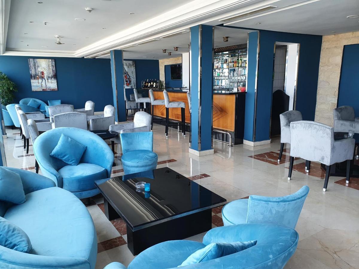 Hotel Borj Rabat - A Member Of Barcelo Hotel Group Exterior foto The lounge at the airport