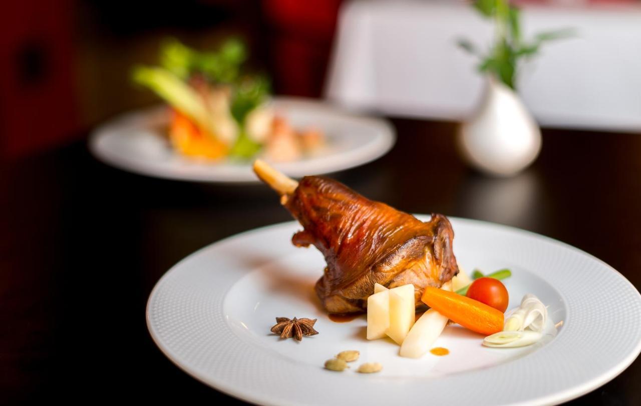 Hotel Borj Rabat - A Member Of Barcelo Hotel Group Exterior foto A duck confit