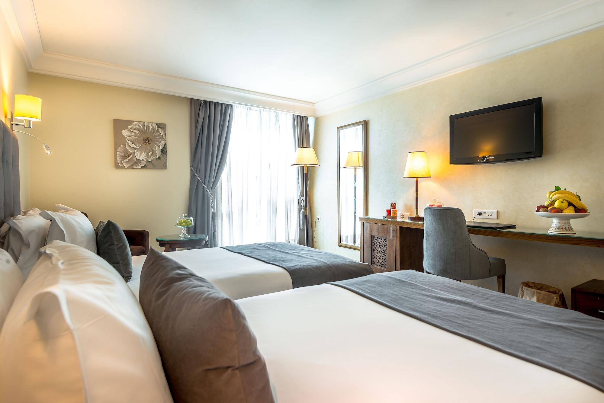 Hotel Borj Rabat - A Member Of Barcelo Hotel Group Exterior foto A room at Novotel Paris 14th
