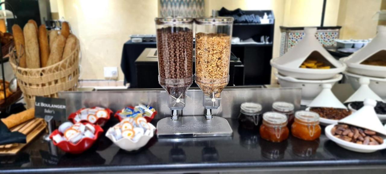 Hotel Borj Rabat - A Member Of Barcelo Hotel Group Exterior foto A cereal dispenser